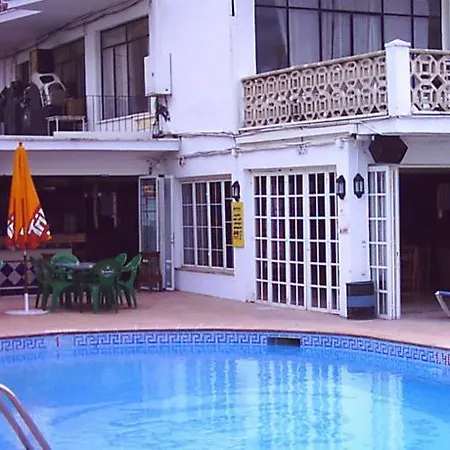 Hotel Teix *